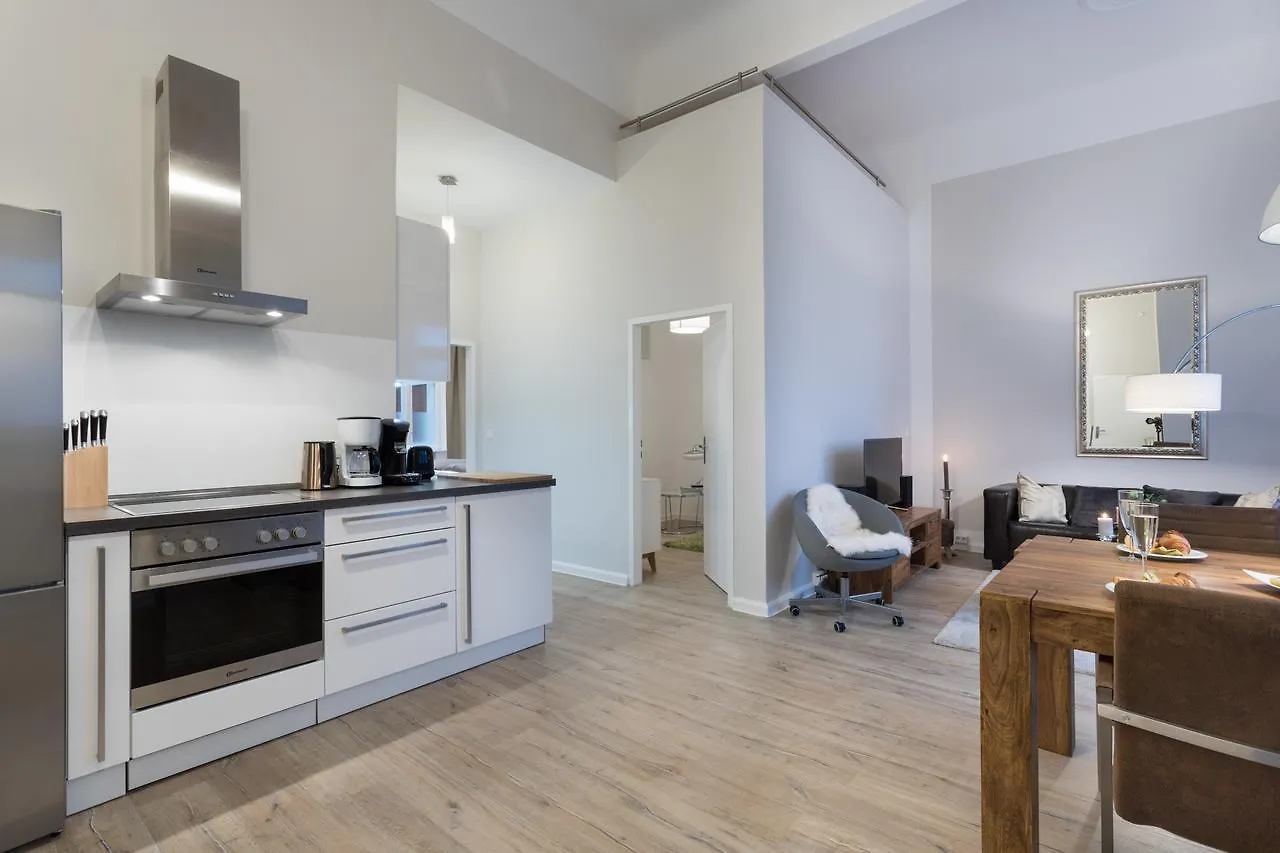 Apartment The Goethe Loft, 2 Bedroom Up To 5 People Berlin Germany